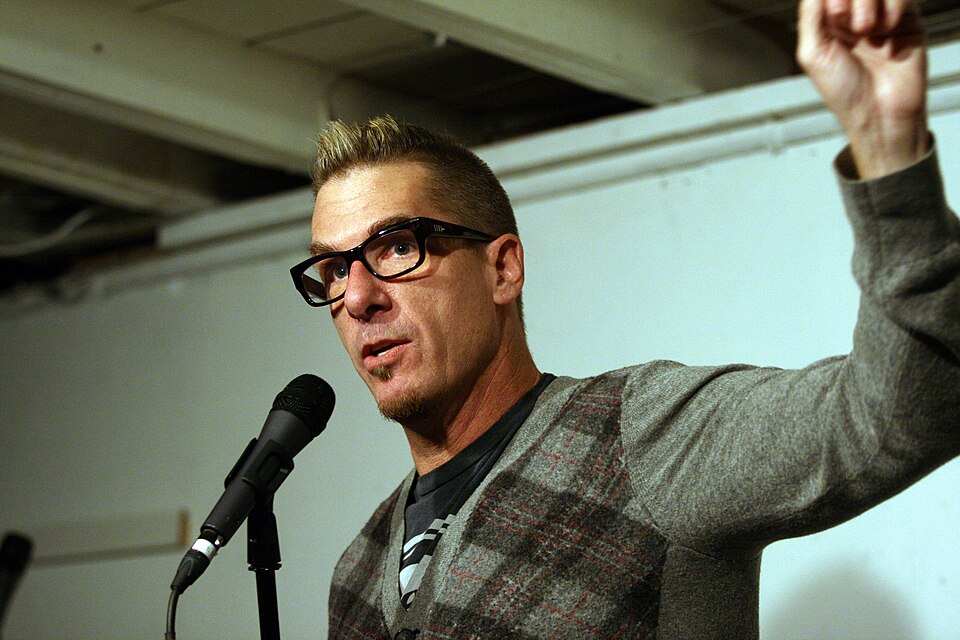 Photo of Greg Behrendt
